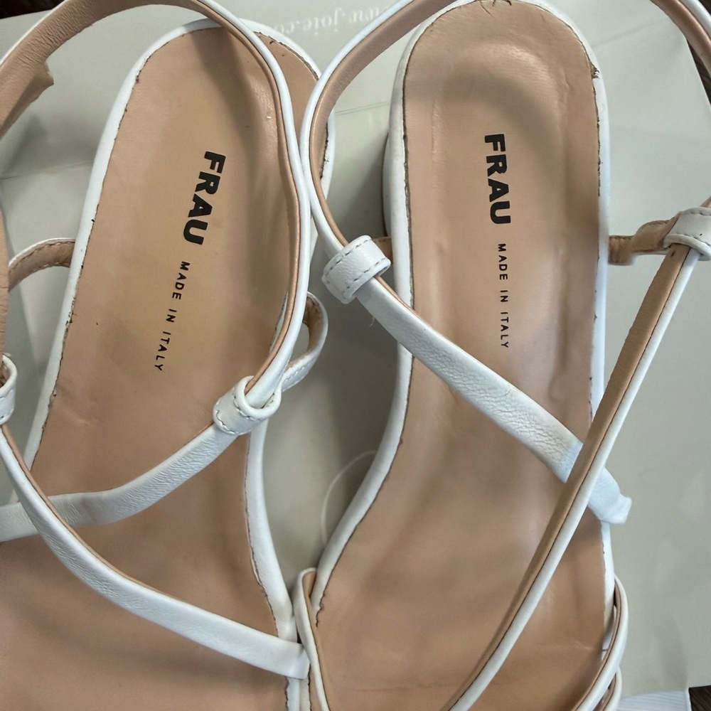 Women's White Strappy Sandals. Frau slingback heels – Made in Italy